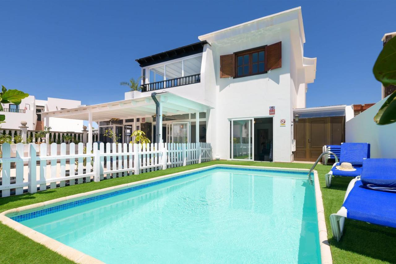 Villa Siroi, Puerto Del Carmen, Heated Pool, 10Mn From The Sea Puerto del Carmen  Exterior photo